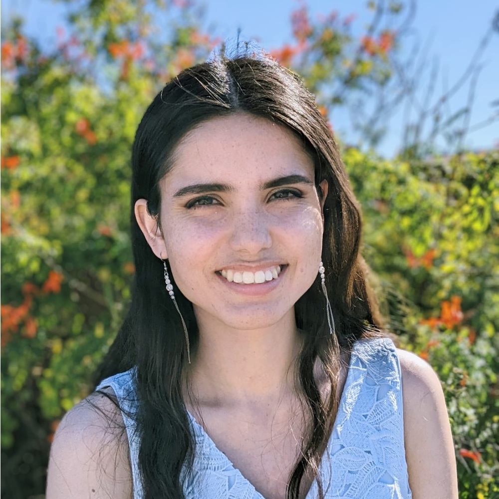 Meet your Posher, Andrina